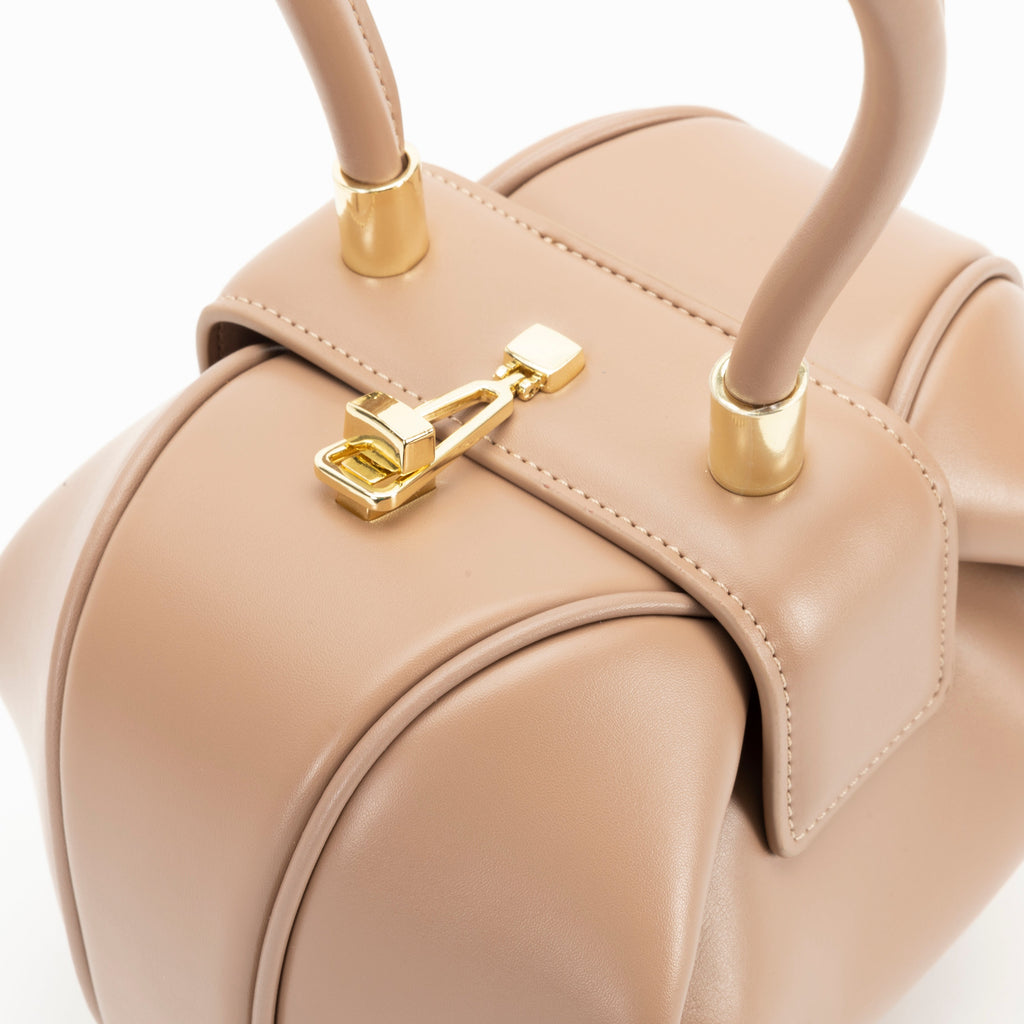 Purses & Handbags